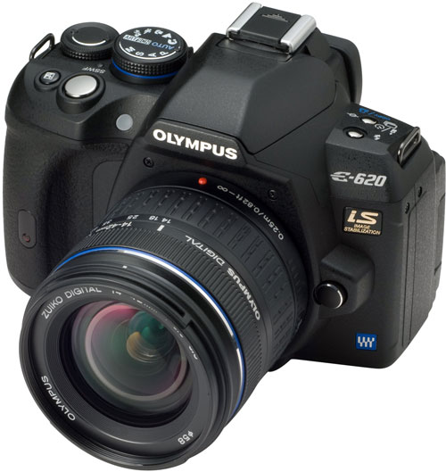 Самая компактная и легкая зеркальная камера со встроенной стабилизацией Olympus E-620