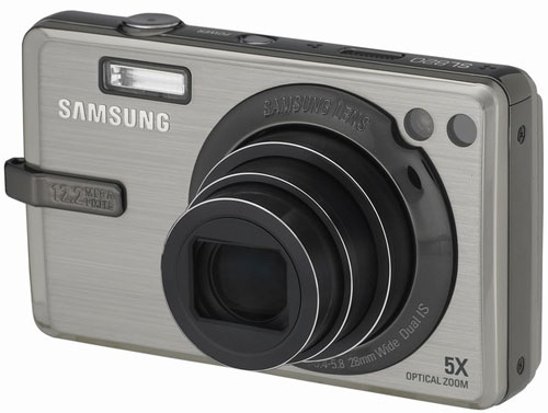 Компактная камера Samsung SL820 с возможностью съемки HD-видео