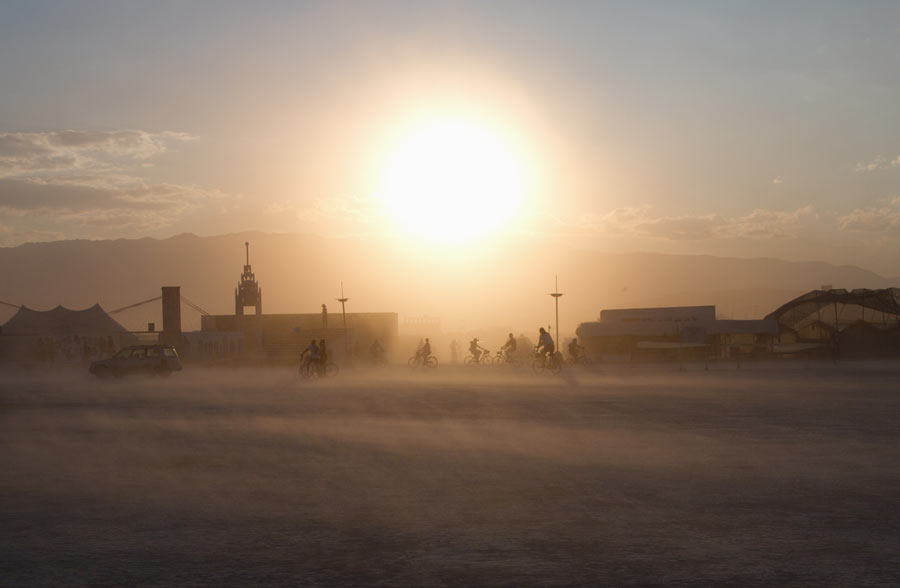 Фотографія под огромным пыльным солнцем / Irina Art / photographers.ua