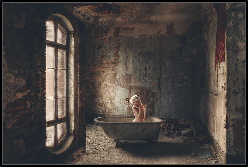 Фотографія girl in bath / Виктор Коваленко / photographers.ua