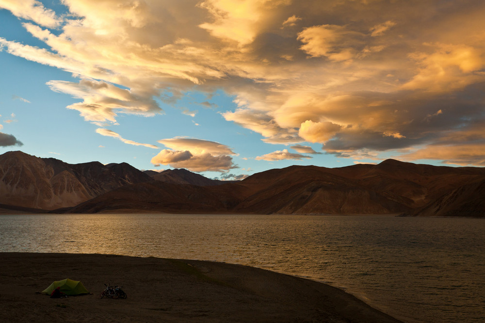 Фотографія Гималаи, озеро Пангонг-Тсо, 4250м / Дмитрий Ч / photographers.ua