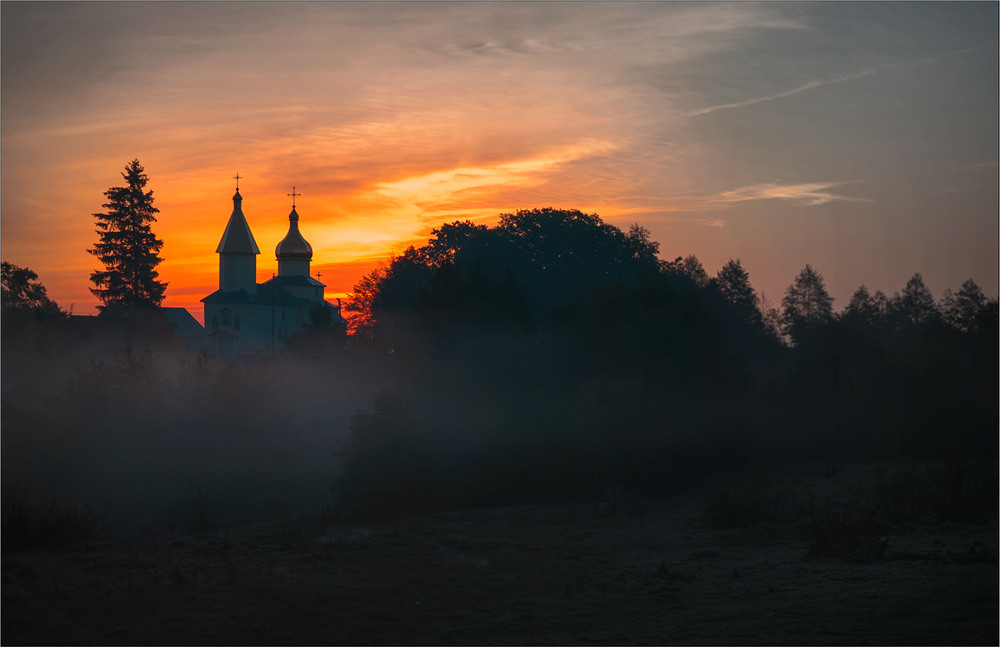 Фотографія Розфарбувало сонце хмари... / Юрій Веремчук (YurijV) / photographers.ua