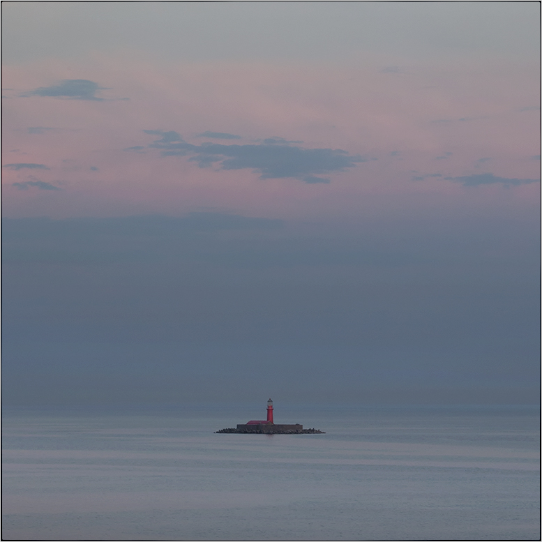 Фотографія Lonely Lighthouse.I / Лариса Гурьева / photographers.ua