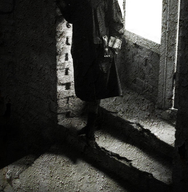 Фотографія Тишу кроками зміряя... З серії "Таємниці старого під'їзду". / Людмила Джур / photographers.ua