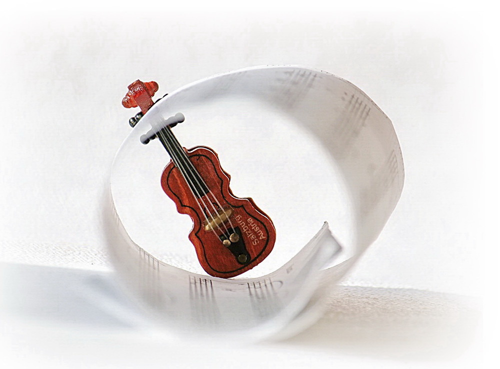 Фотографія Звуки музики. Мінімалізм. / Людмила Джур / photographers.ua