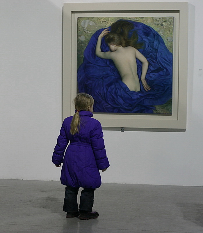 Фотографія Перша розмова з мистецтвом. З серії "Картинки з виставки". / Людмила Джур / photographers.ua