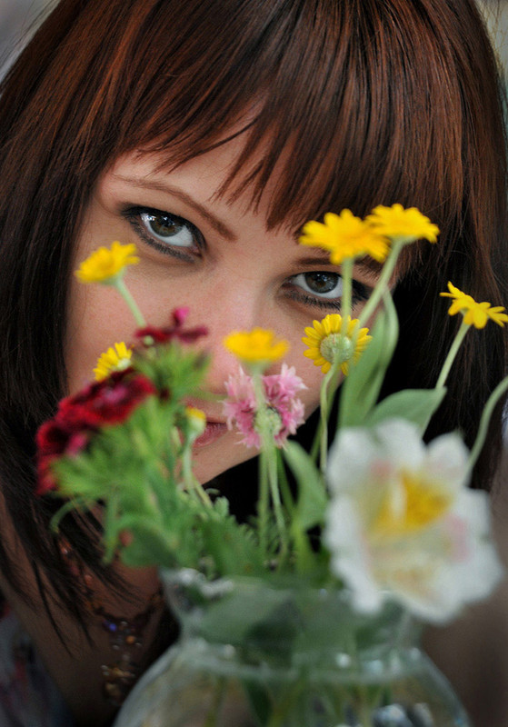 Фотографія портрет с цветами / Синельников Александр / photographers.ua