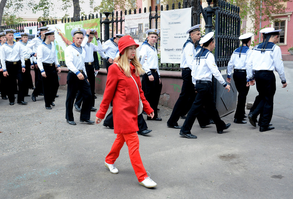 Фотографія красная шапочка и моряки / Синельников Александр / photographers.ua