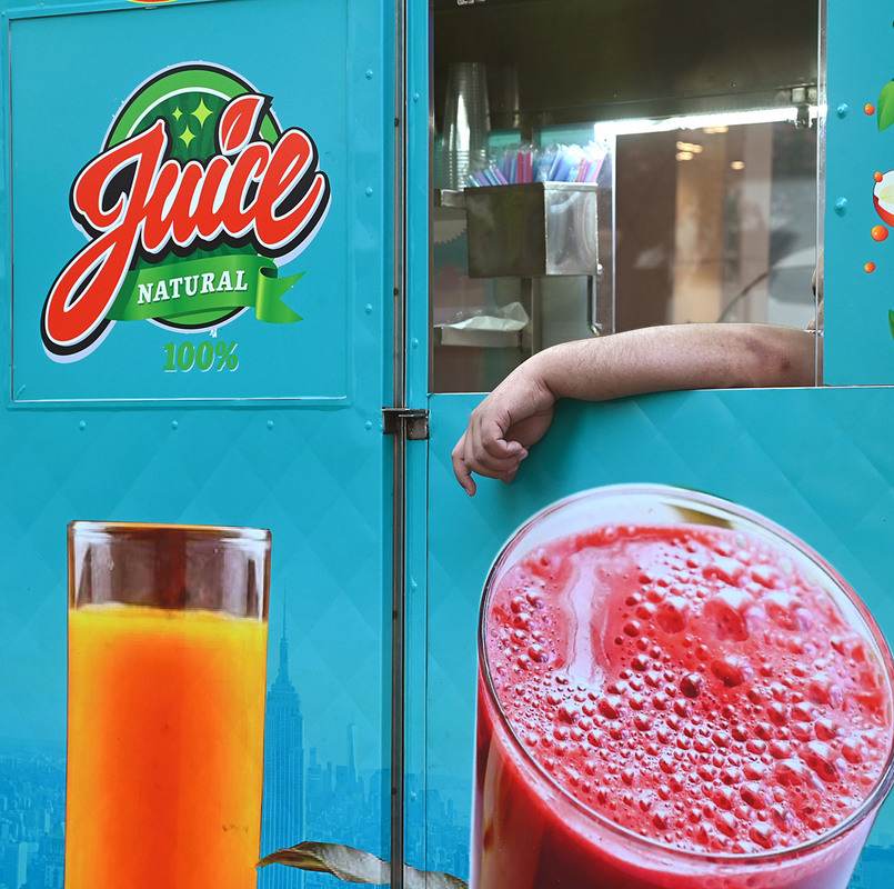 Фотографія Продавец соков / Синельников Александр / photographers.ua