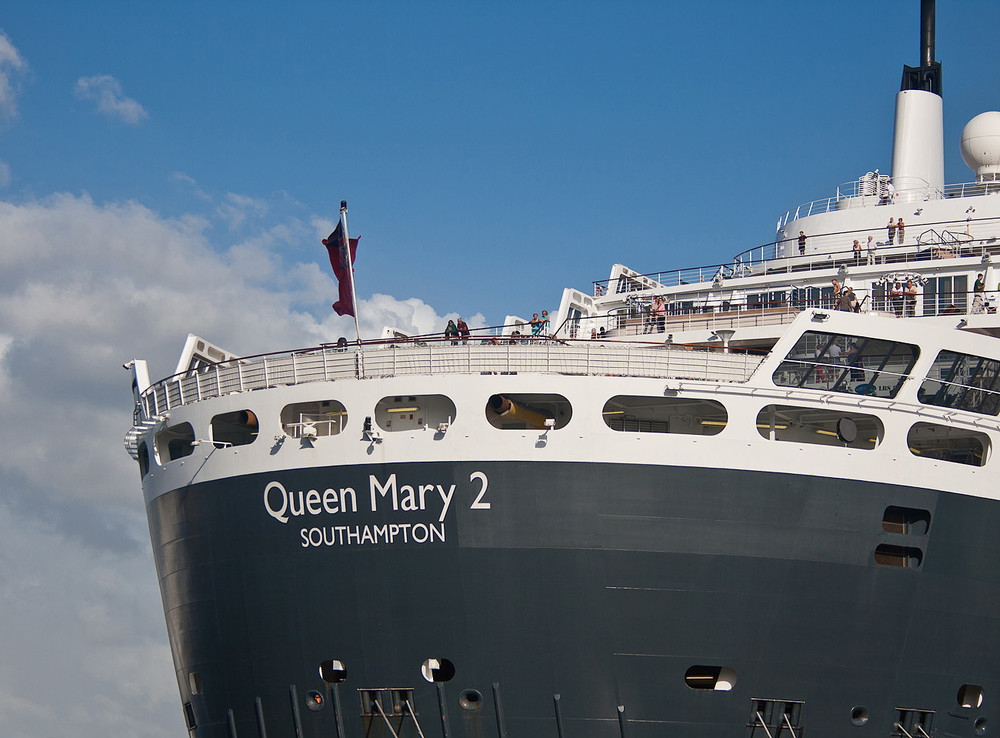 Фотографія Лайнер Queen Mary 2 / Iryna / photographers.ua