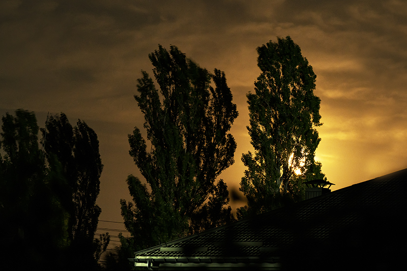 Фотографія Восход "рыжей" Луны / Валерьян Бек / photographers.ua