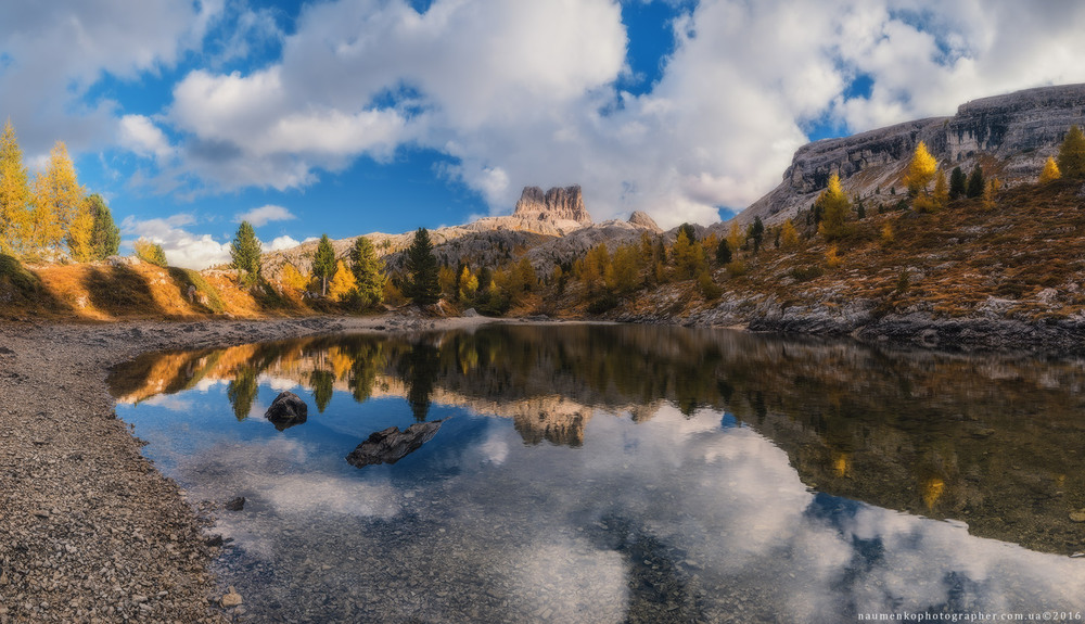 Фотографія Италия. Доломиты. Осень на озере Limides и вид на гору Averau / Александр Науменко / photographers.ua
