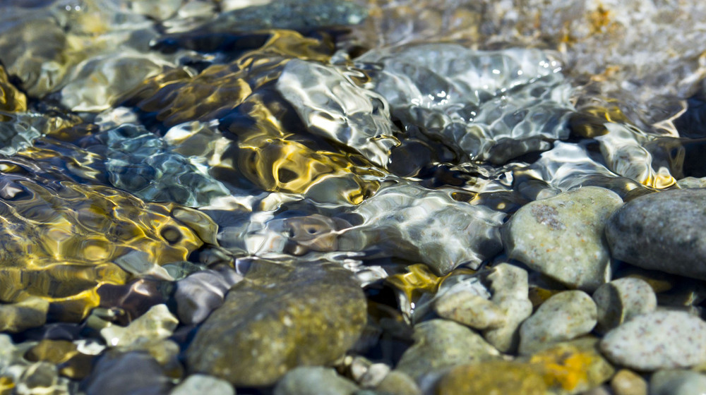 Фотографія Камни Черного моря под слоем отходящей воды.... / Александр, Поплавский / photographers.ua