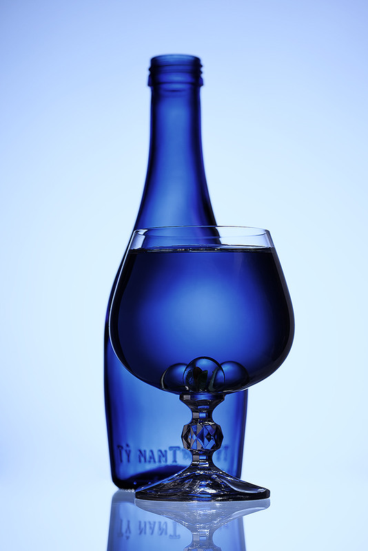 Фотографія натюрморт с синим стеклом / Gennadiy Udovichenko / photographers.ua