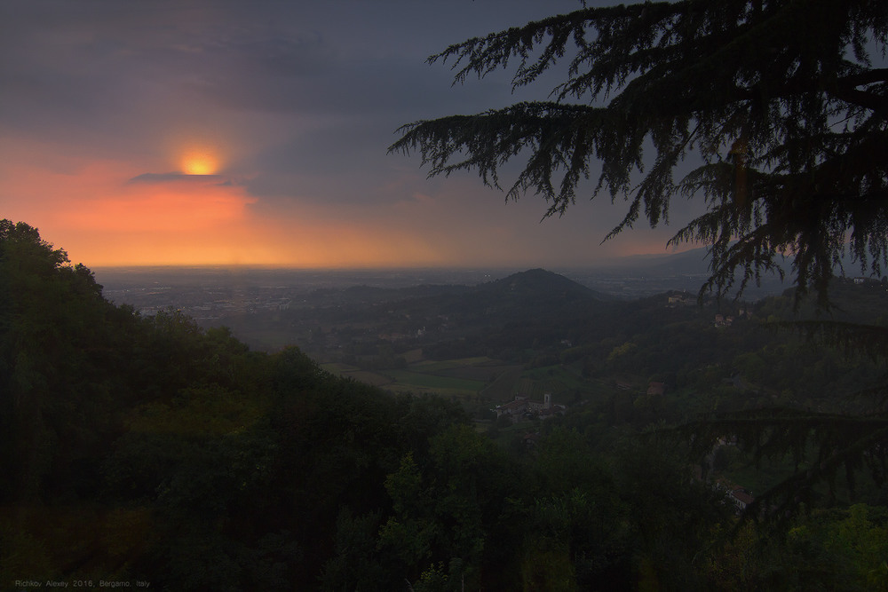 Фотографія Sunset Bergamo / Алексей Рычков / photographers.ua