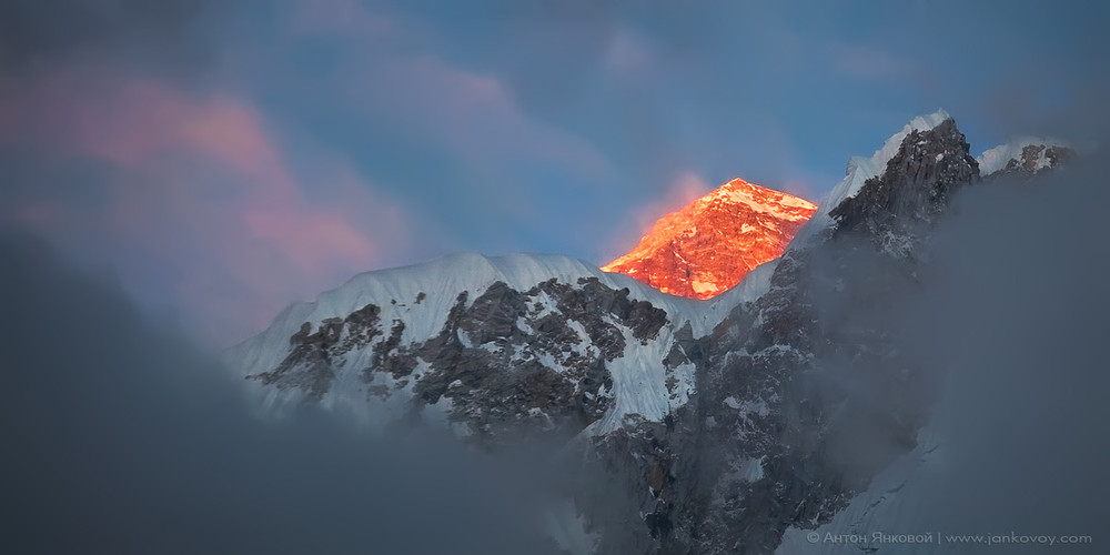 Фотографія EVEREST (8848 m) - Обитель Богов / Антон Янковой / photographers.ua