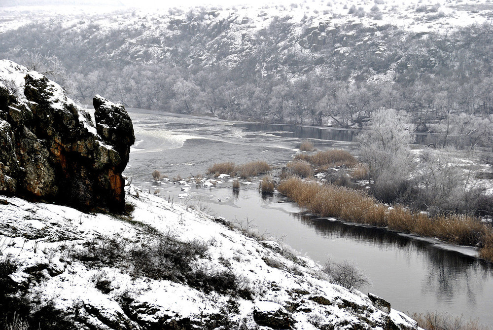 Фотографія Суворий січень, або зима на Південному Бузі.(2) / Олександр Бурдейний / photographers.ua