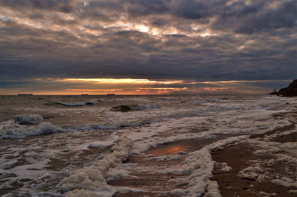 Фотографія The January sea will roll / Valery Kalmykov / photographers.ua