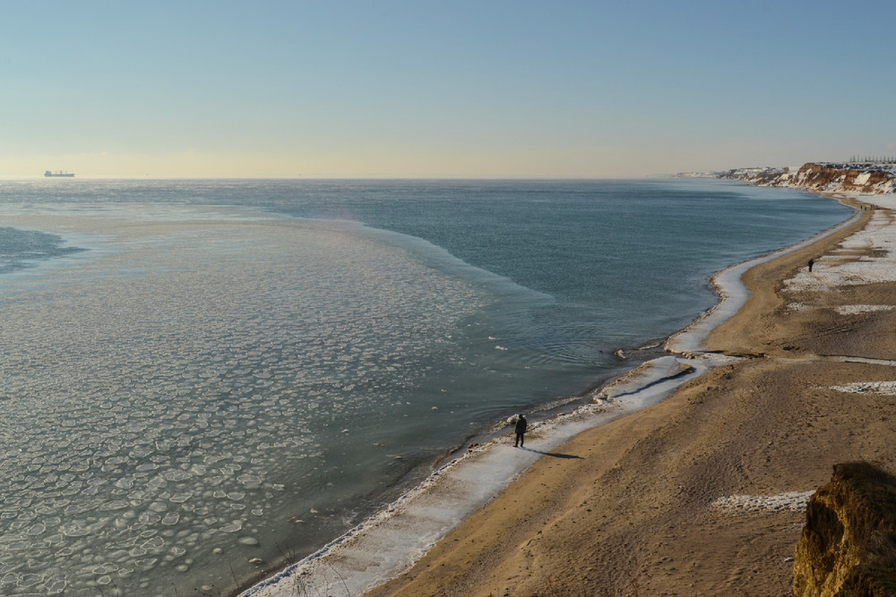 Фотографія Пляж в Южном зимой / Valery Kalmykov / photographers.ua