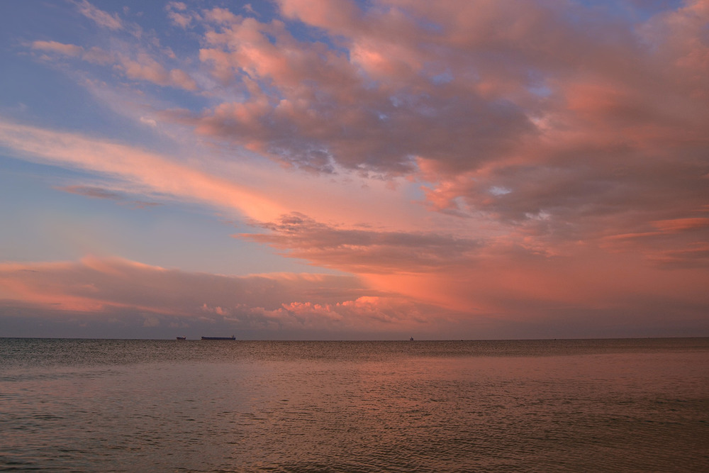 Фотографія Sunrise Reflection on the Clouds / Valery Kalmykov / photographers.ua