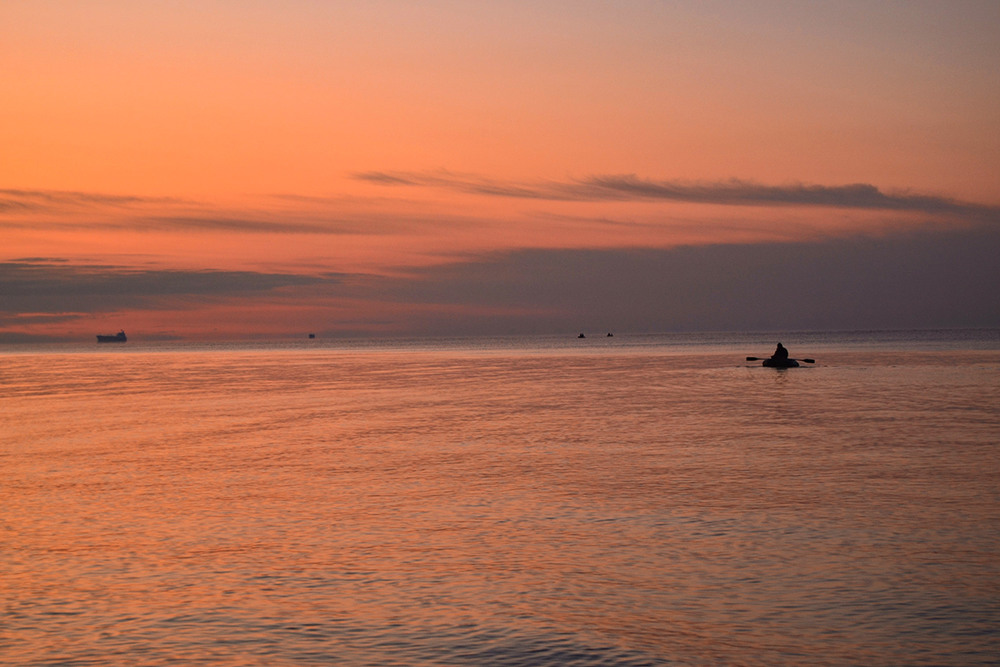 Фотографія На риболовлю до схід сонця / Valery Kalmykov / photographers.ua