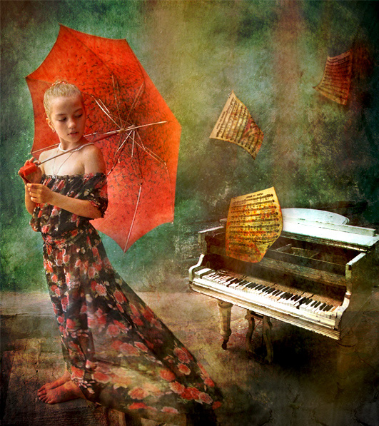 Фотографія последняя мелодия старого рояля / Екатерина Басанец / photographers.ua