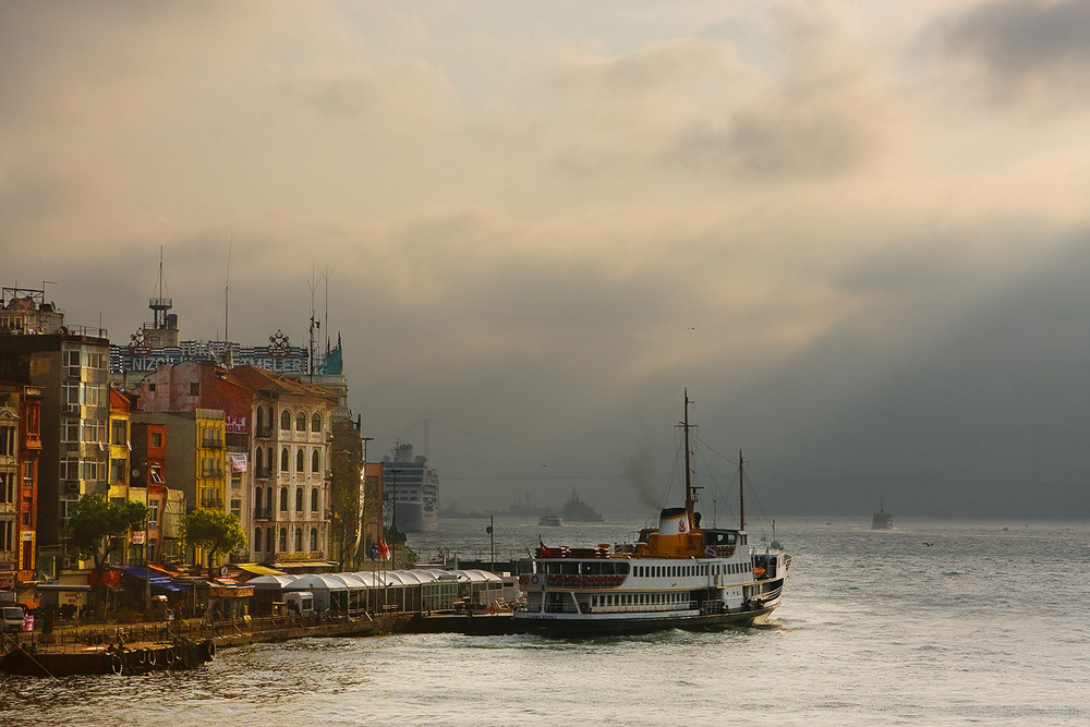 Фотографія Стамбул. Утро на Галатском мосту / Tin Zabo / photographers.ua
