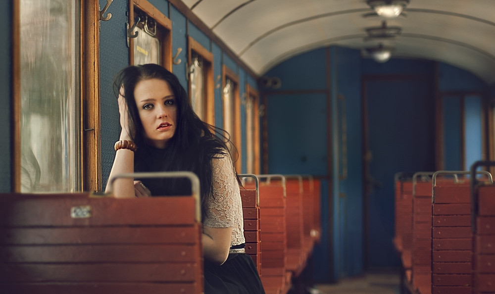 Фотографія девушка в поезде / Юрій Когут / photographers.ua