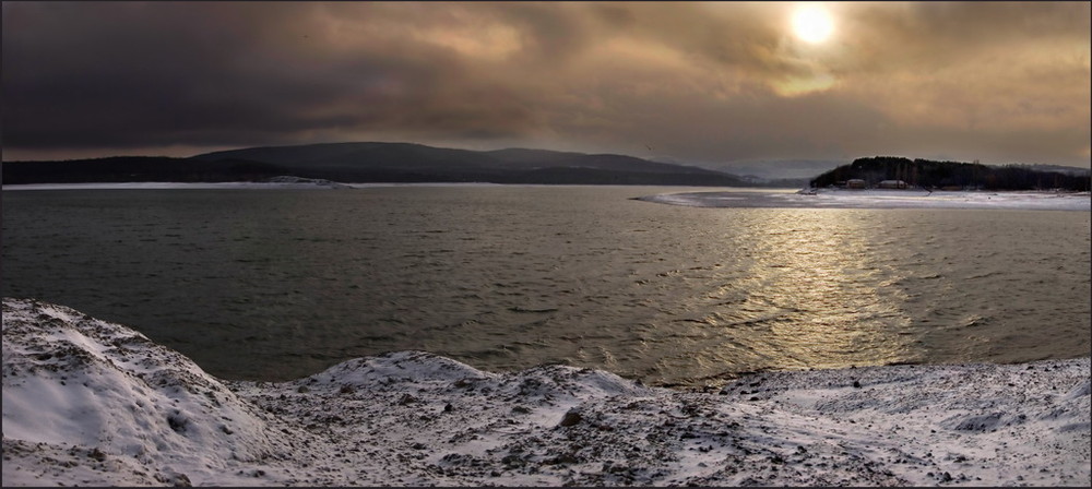 Фотографія в Крым пришла зима... / Михаил Мочалов / photographers.ua