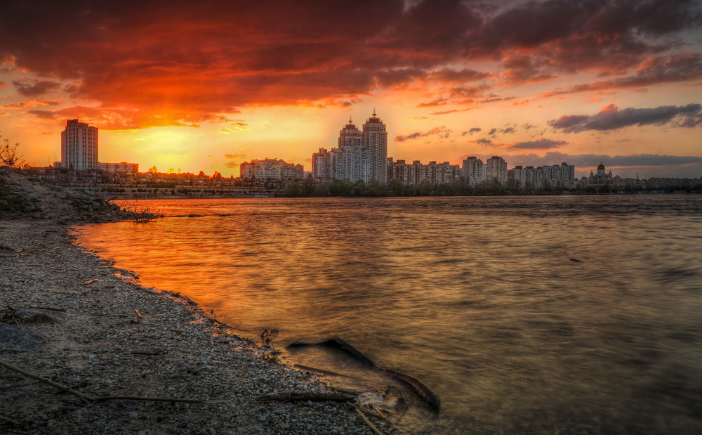 Фотографія Апрельский закат / Sergey Slonitskyi / photographers.ua