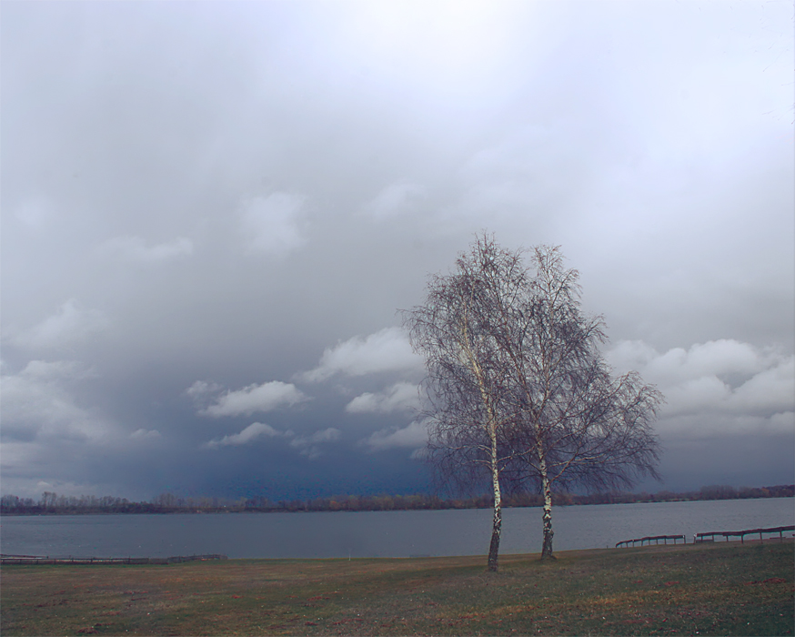 Фотографія 0363  Гроза потянула за озеро / Valziwa / photographers.ua