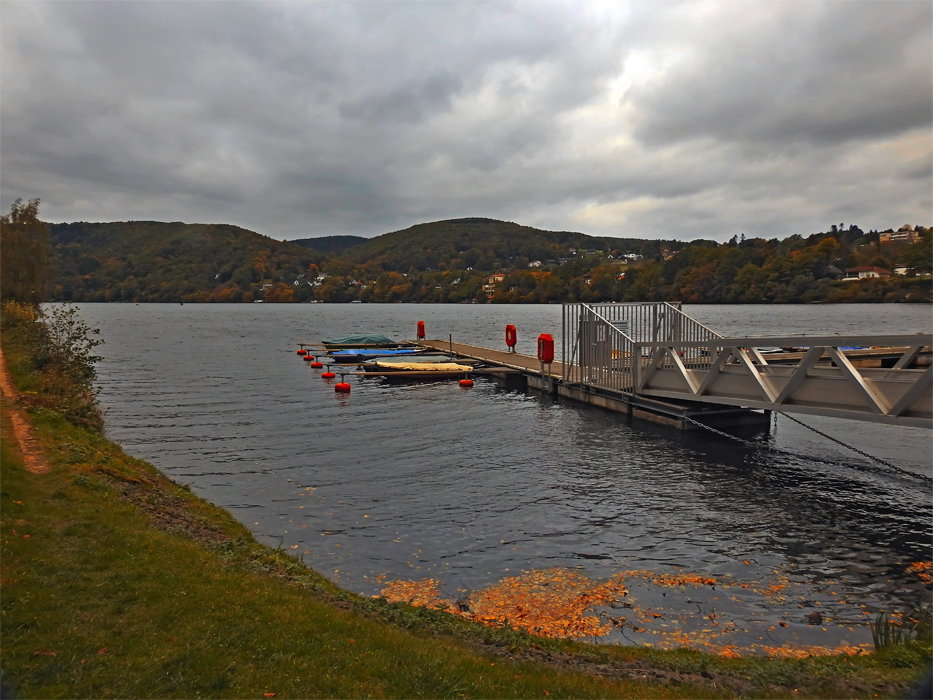 Фотографія Осень на озере / Valziwa / photographers.ua