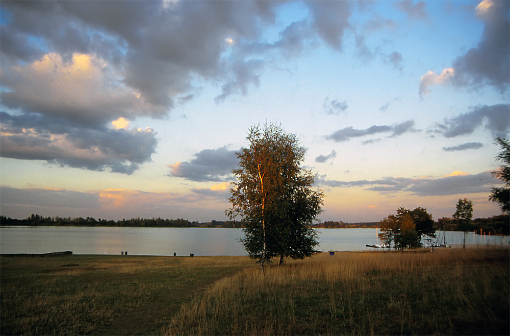 Фотографія 0715  Вечер на озере / Valziwa / photographers.ua