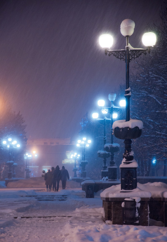 Фотографія Снег кружится, летает, летает... / Віталій / photographers.ua