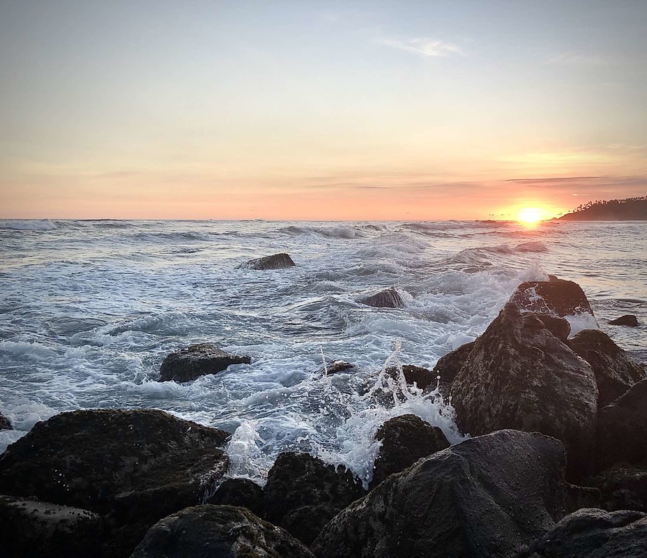 Фотографія Хвилі,  каміння та сонце. / Віталій / photographers.ua