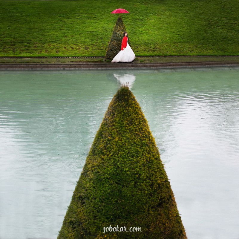 Фотографія Bride and red umbrella / Дмитрий Собокарь / photographers.ua
