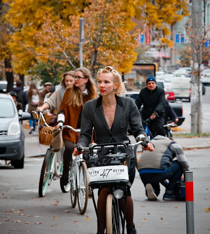 Фотографія Осень, девушки, велосипеды... / VolodyaL / photographers.ua