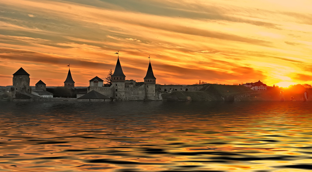 Фотографія На березі Кам`янець-Подільського моря. Фантазія / Олексій Стеценко / photographers.ua