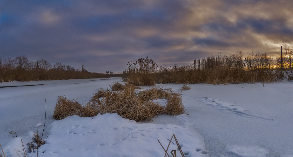 Фотографія Зимним вечером на речке, у кирпичного заводика...) / Taabu / photographers.ua