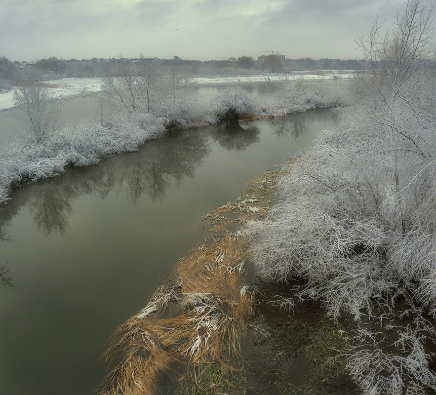 Фотографія Про выпавший снег, речку и пасмурный день... / Taabu / photographers.ua