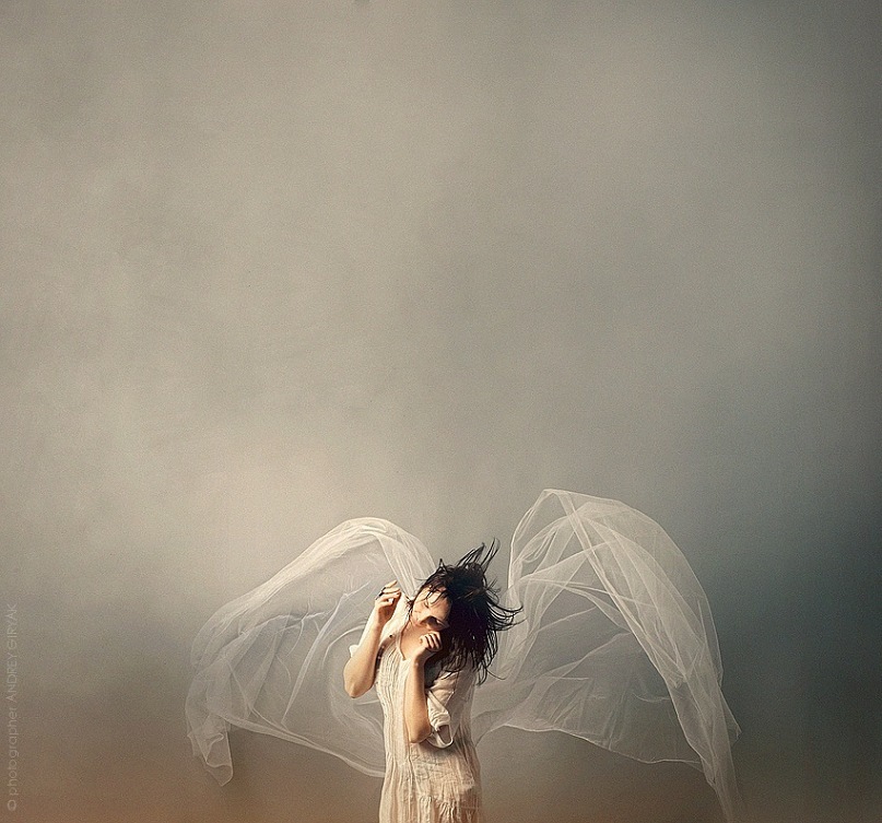 Фотографія lonely little angel / Elena Olenako / photographers.ua