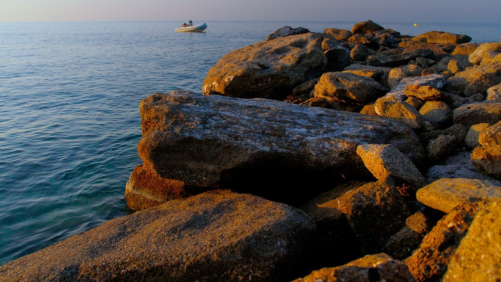 Фотографія Човен і світанок / Edward / photographers.ua