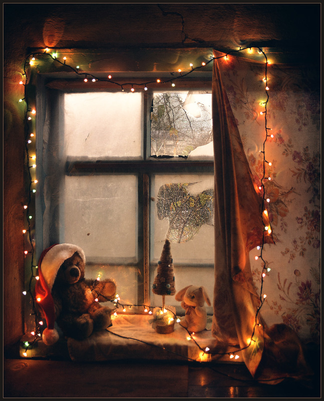 Фотографія Старые окна..Волшебство Нового Года / Александр  Хромеев / photographers.ua