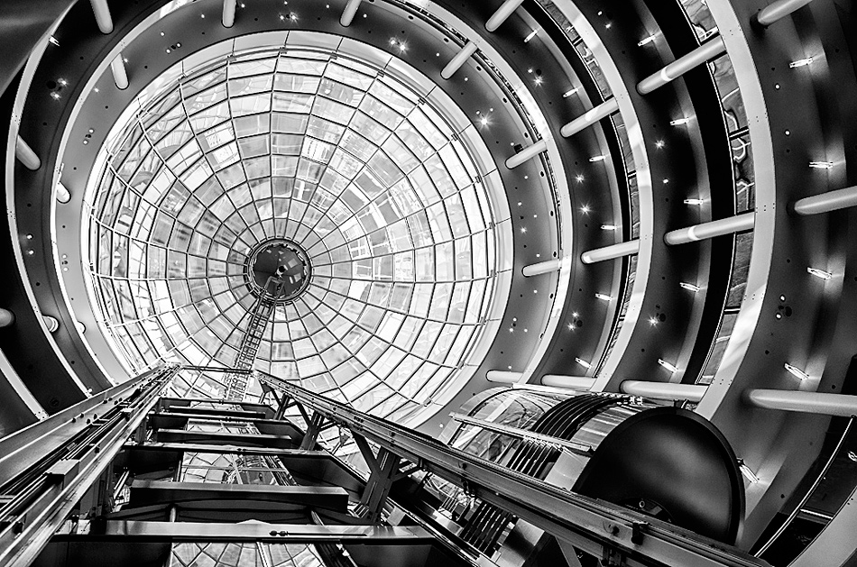 Фотографія hi-hi-hi-tech / Oleg Milyutin / photographers.ua