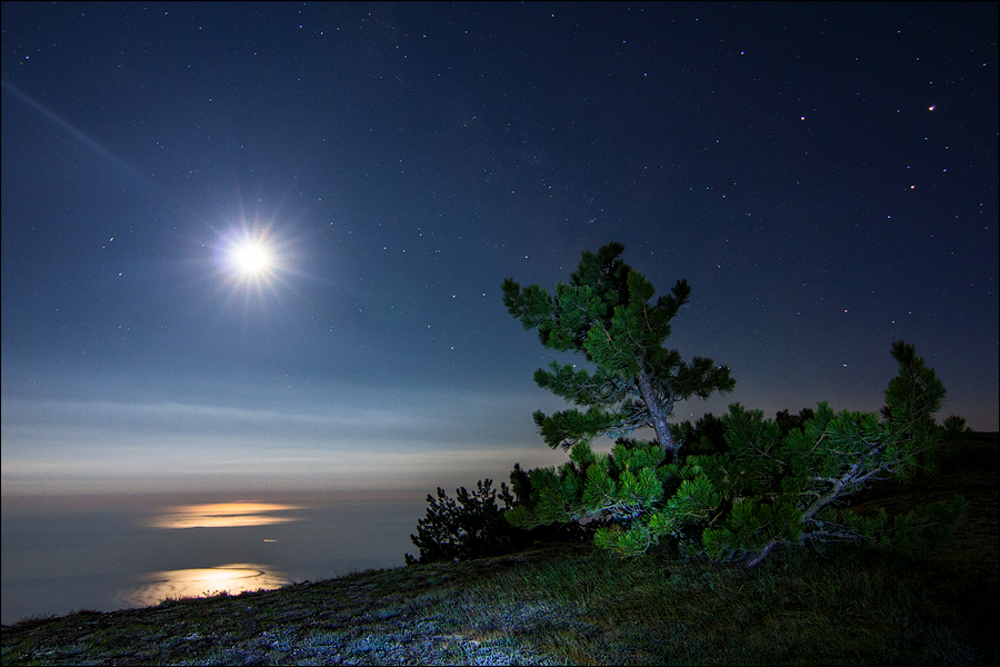 Фотографія Восход луны над морем / Pavel Bobkov / photographers.ua
