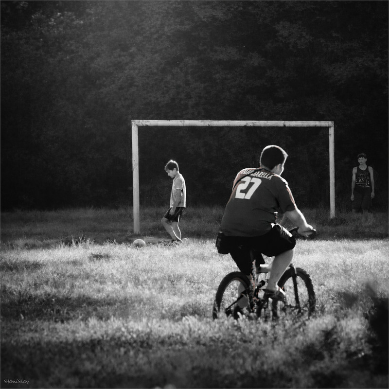 Фотографія Сільський стадіон / Stanislav / photographers.ua