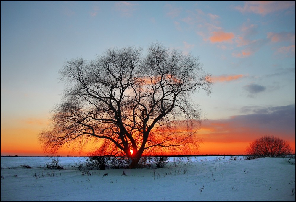 Фотографія ...багряний захід сонця / Ginda Rostyslav / photographers.ua