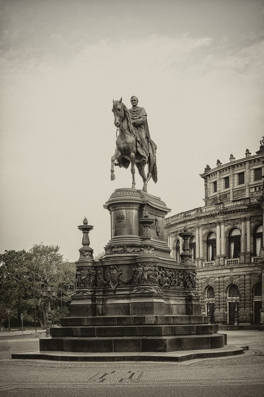 Фотографія Дрезден. Пам'ятник королю Йоганну. / Ігор Кульчицький / photographers.ua