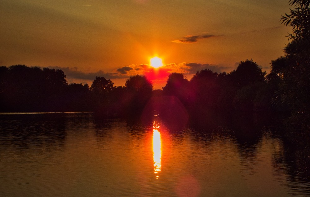 Фотографія помаранчеве сонце, помаранчеве небо, помаранчевий я / phia / photographers.ua