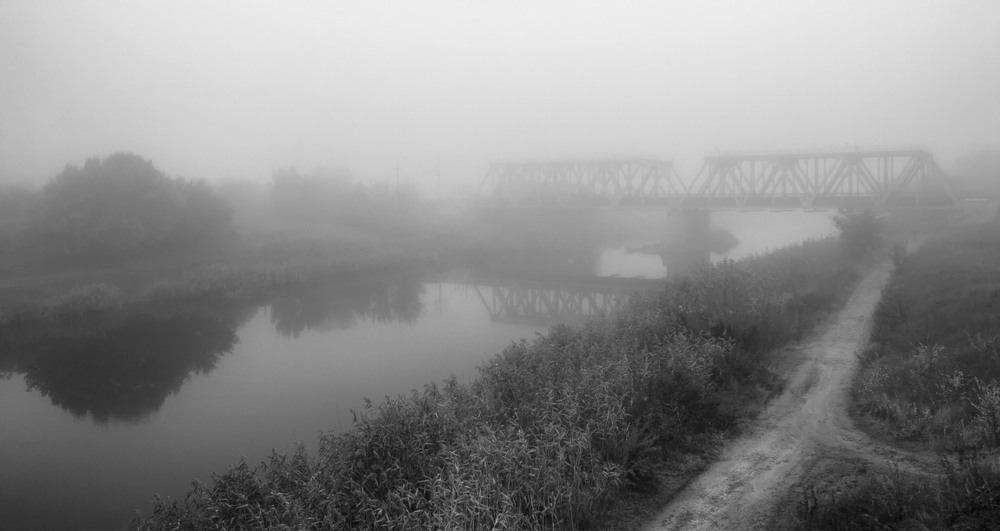 Фотографія Тает мост в тумане 2:) / Загороднюк Юрий / photographers.ua